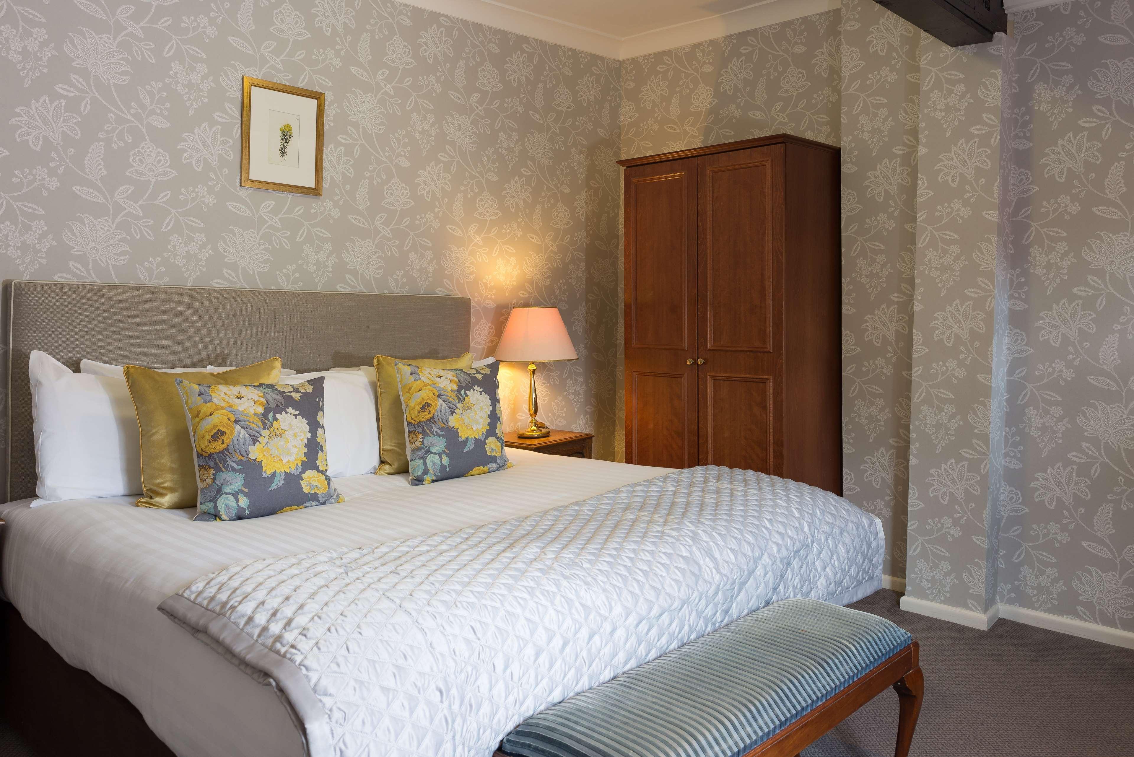 Best Western Red Lion Hotel Salisbury Bagian luar foto